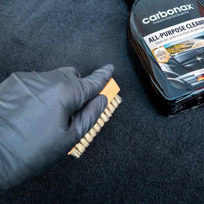 Спрей за почистване на автомобилен интериор Carbonax 720мл 110