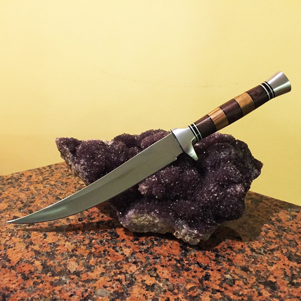 Красив персийски ловен нож ДАГА 903A,  с кания и обла дръжка