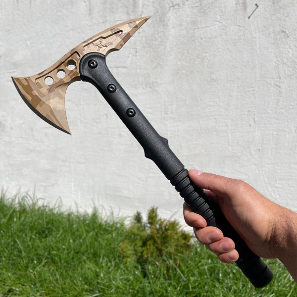 Голяма брадва INDIAN TOMAHAWK SKULL SOG DESERT - с калъф и кутия