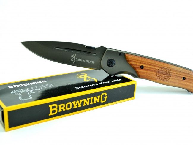 Бутиков сгъваем нож BROWNING DA30 с дървена дръжка и подаръчна кутия