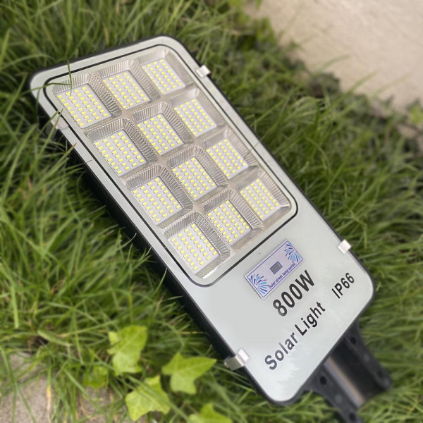 Супер мощен соларен LED прожектор с дистанционно управление - 800W, IP66