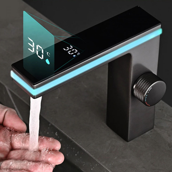 Дизайнерски смесителна батерия с LED диспелей, за кухня и баня, самостоящ, с меки връзки, ИНОКС, 333C