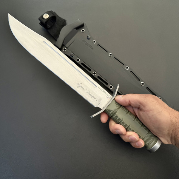 Огромен боен нож Cold Steel Leatherneck Bowie Lynn Thompson Signature CS39LSFCAA, стомана D2, , дръжка Kray-Ex, кания Secure-Ex