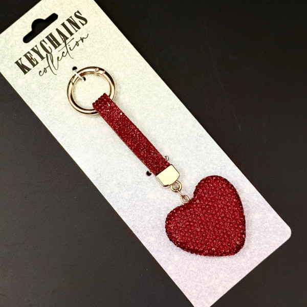 Красив кристален ключодържател RED HEART, червени кристали и метал