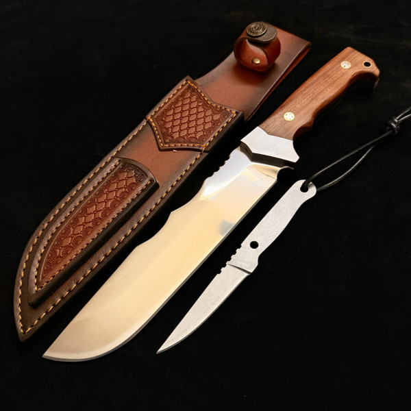 Огромен немски ловен/тактически нож Der HUNT 777 DOUBLE, фултанг стомана 5Cr13Mov, дръжка орех, кожена кания