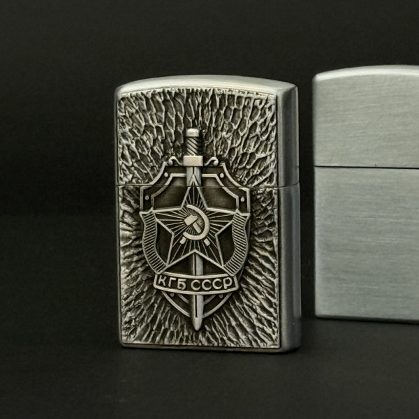 Класна метална запалка КГБ СССР,#1176,  класически дизайн, на газ с камъче и подаръчна кутия