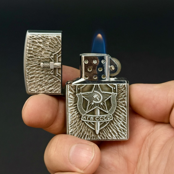 Класна метална запалка КГБ СССР,#1176,  класически дизайн, на газ с камъче и подаръчна кутия