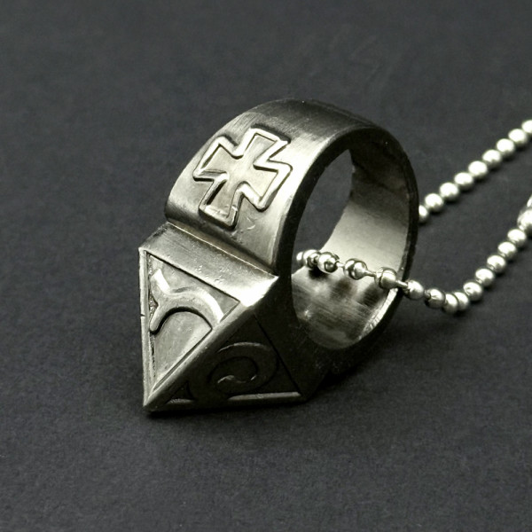 Метален пръстен TEMPLAR CROSS за самозащита, с верижка, Ф21 мм