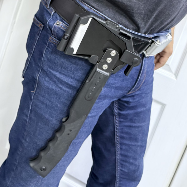 Мулти инструментн Camp Axe SAW, брадва с трион, точило и кобур със скоба